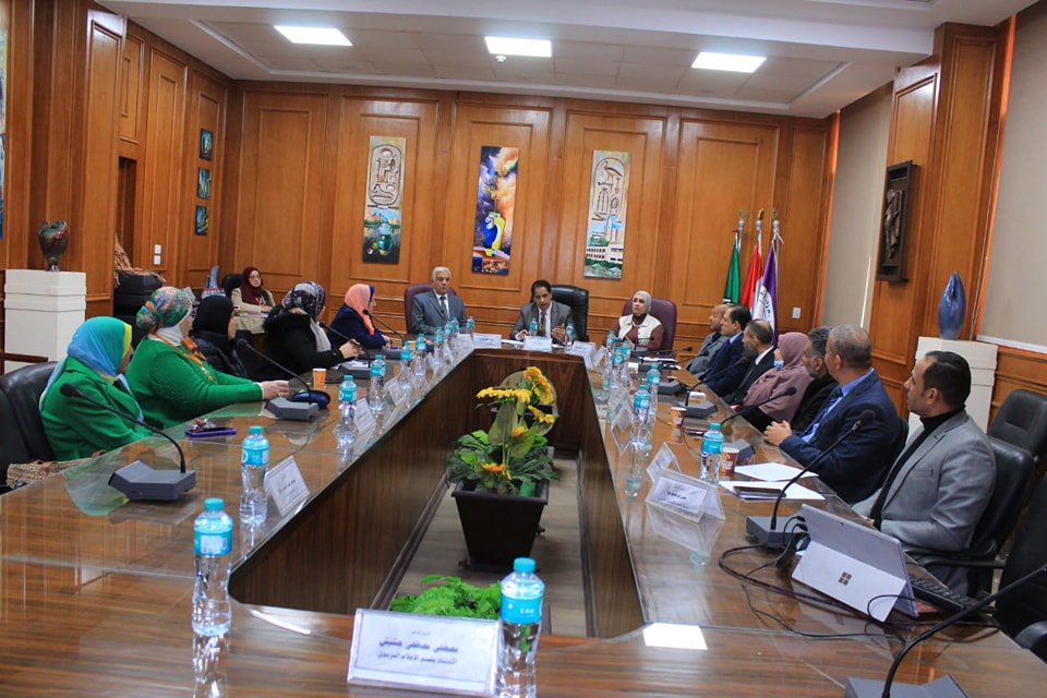 مجلس الكلية يعقد جلسته الخامسة بالنوعية للعام الجامعى٢٠٢٥/ ٢٠٢٦...