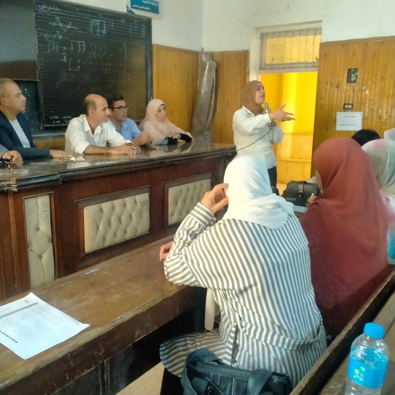 وكيلة الكلية تشهد تدشين مبادرة التربية العملية وإعداد المعلم في عالم تنافسي بالنوعية...