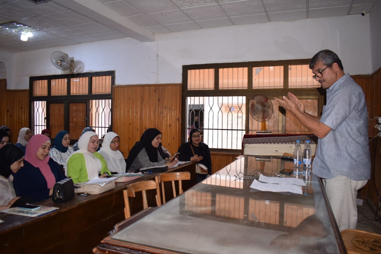 قطاع البيئة يستعرض أثر الاستماع الموجه من التراث الموسيقي نحو تنميه روح التفاؤل والحماس والانتماء البيئي في ندوة تثقيفية بالنوعية...