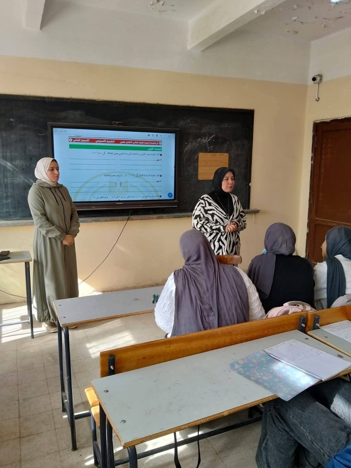 النوعية تنظم قافلة فنية تربوية لمدرسة الشهيد ممدوح بخيت الثانوية بنات...باشمون.
