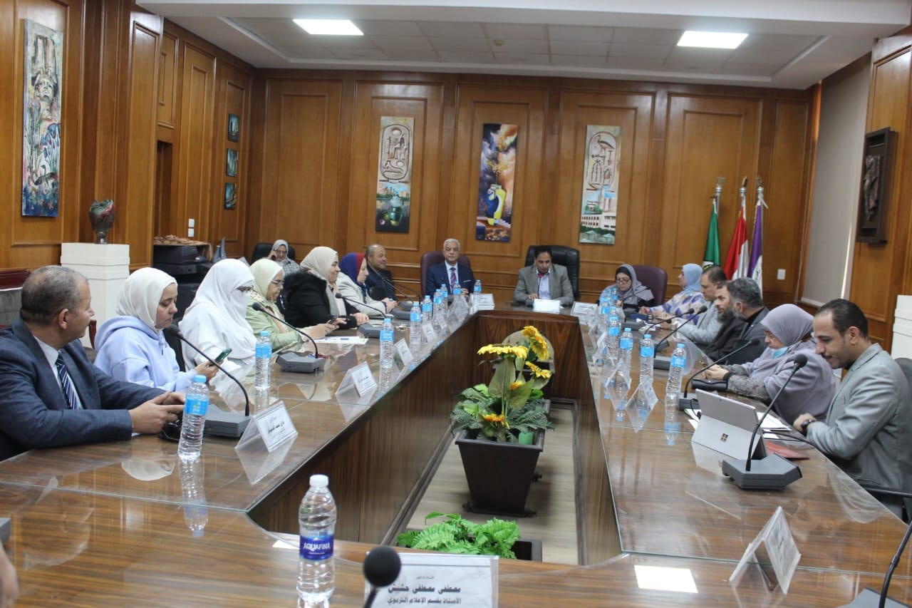 مجلس الكلية يعقد جلسته الرابعة بالنوعية للعام الجامعى٢٠٢٥/ ٢٠٢٦...