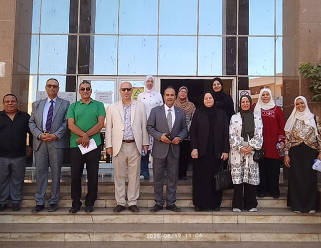 لجنة مسابقة التميز البيئي بجامعة المنوفية تزور كلية الهندسة وتثمن جهودها في الاستدامة والابتكار