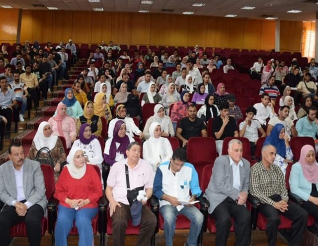 توزيع جوائز مهرجان الأسر الثالث والثلاثون بقاعه المؤتمرات بجامعة المنوفية