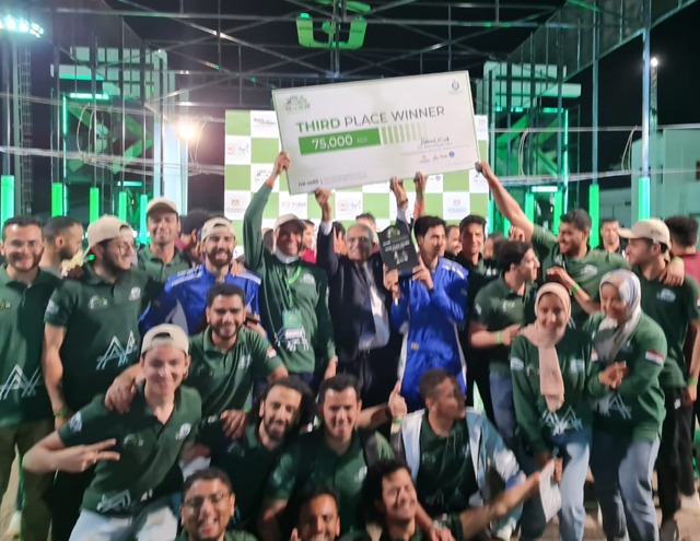كلية الهندسة تفوز بالمركز الثالث في فعاليات الموسم الرابع لسباق رالي السيارات الكهربائية بشرم الشيخ