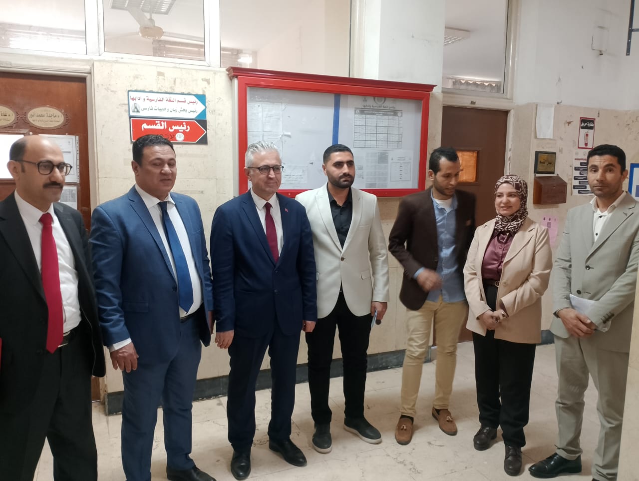 فاعلية  زيارة المستشار التعليمى التركى للقسم وافتتاح مكتبة اللغة التركية ضمن اتفاقية التعاون بين وزارة التعليم العالى بين مصر وتركيا