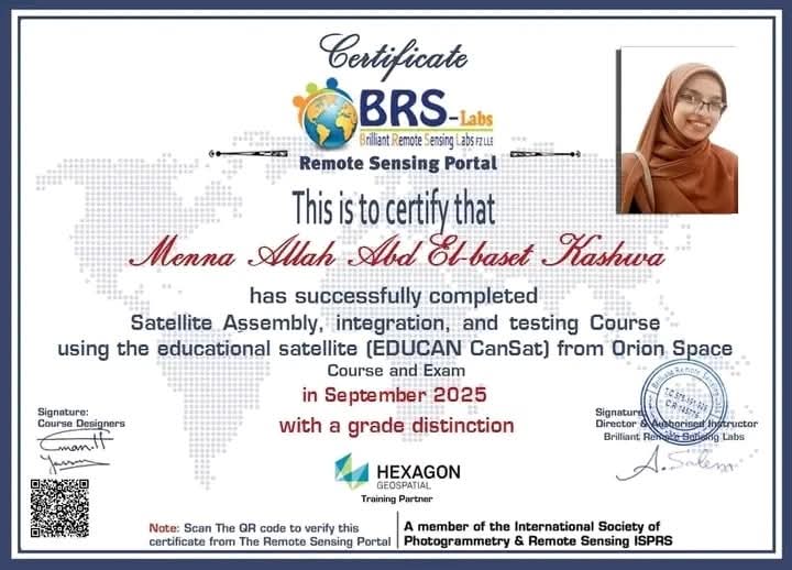 تقدم كلية الآداب ـ جامعة المنوفية, بخالص التهنئات والتبريكات لأول طالب وطالبة اجتازا الدورة الهدية المقدمة للطلاب العشرين الأوائل في تدريب " الاستشعار عن بعد "