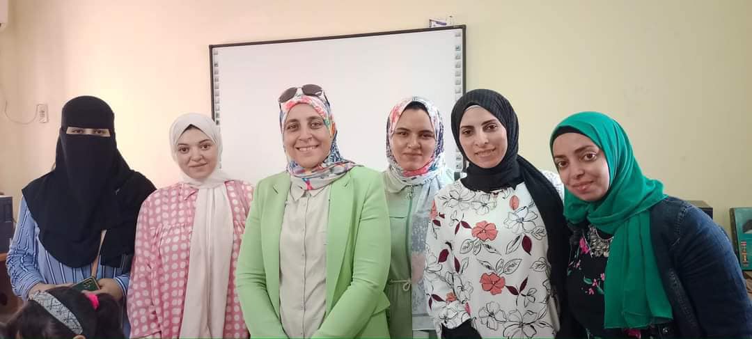 قطاع خدمة المجتمع وتنمية البيئة بكلية التربية للطفولة المبكرة  والمكتب الأخضر يطلقان عدة فاعليات مختلفة 
