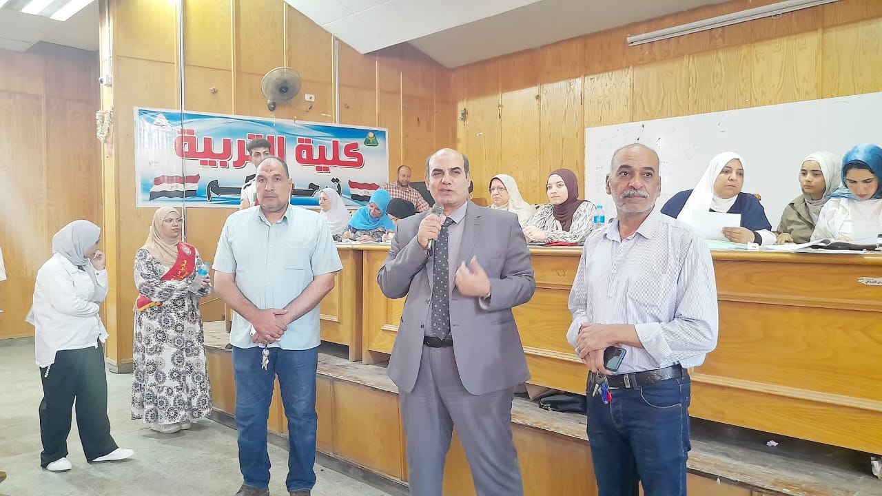 (متابعة أعمال التقديم للطلاب الجدد للعام الجامعي ٢٠٢٥- ٢٠٢٦م)