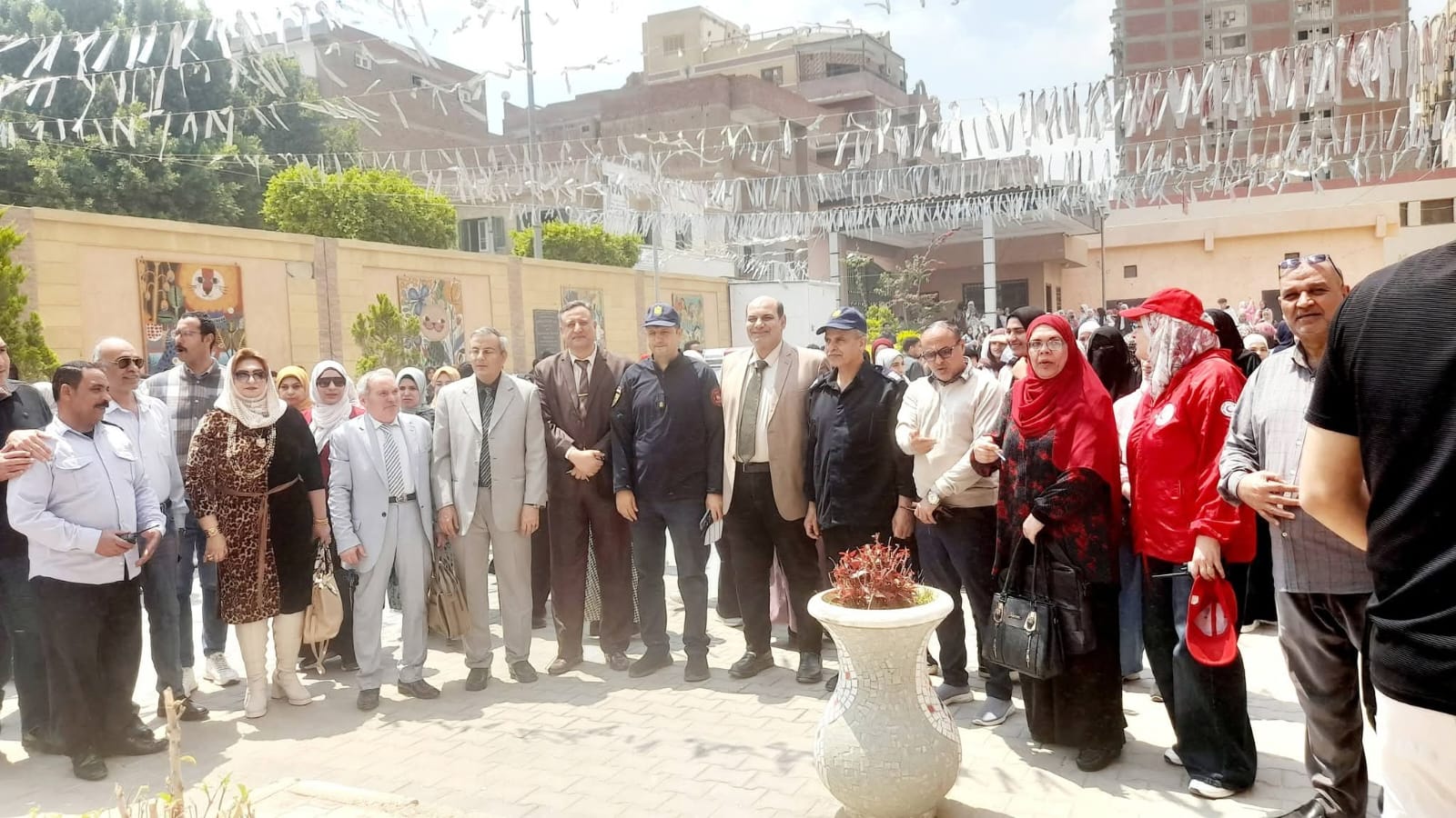 تنفيذ خطة الإخلاء بكلية التربية 