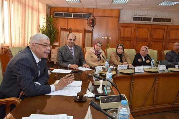 الجامعة تتوج النوعية الأول بيئيا للفصل الدراسي الأول...