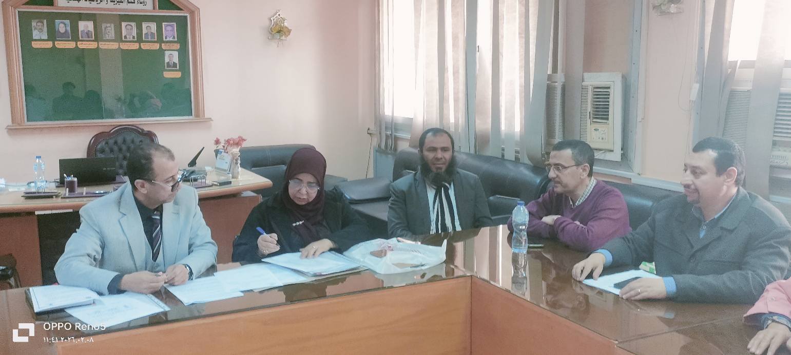 مجلس قسم الفيزيقا والرياضيات الهندسية يعقد جلسته السادسة 