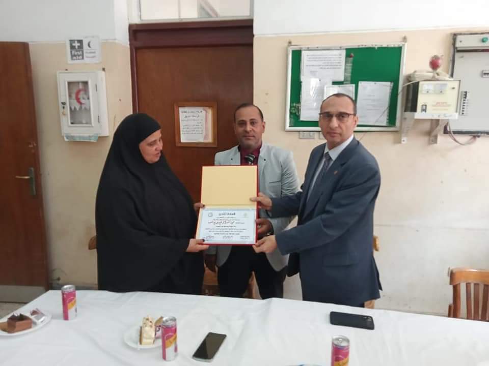 عميد هندسة منوف يكرم سميرة عبد المرضى بيومي