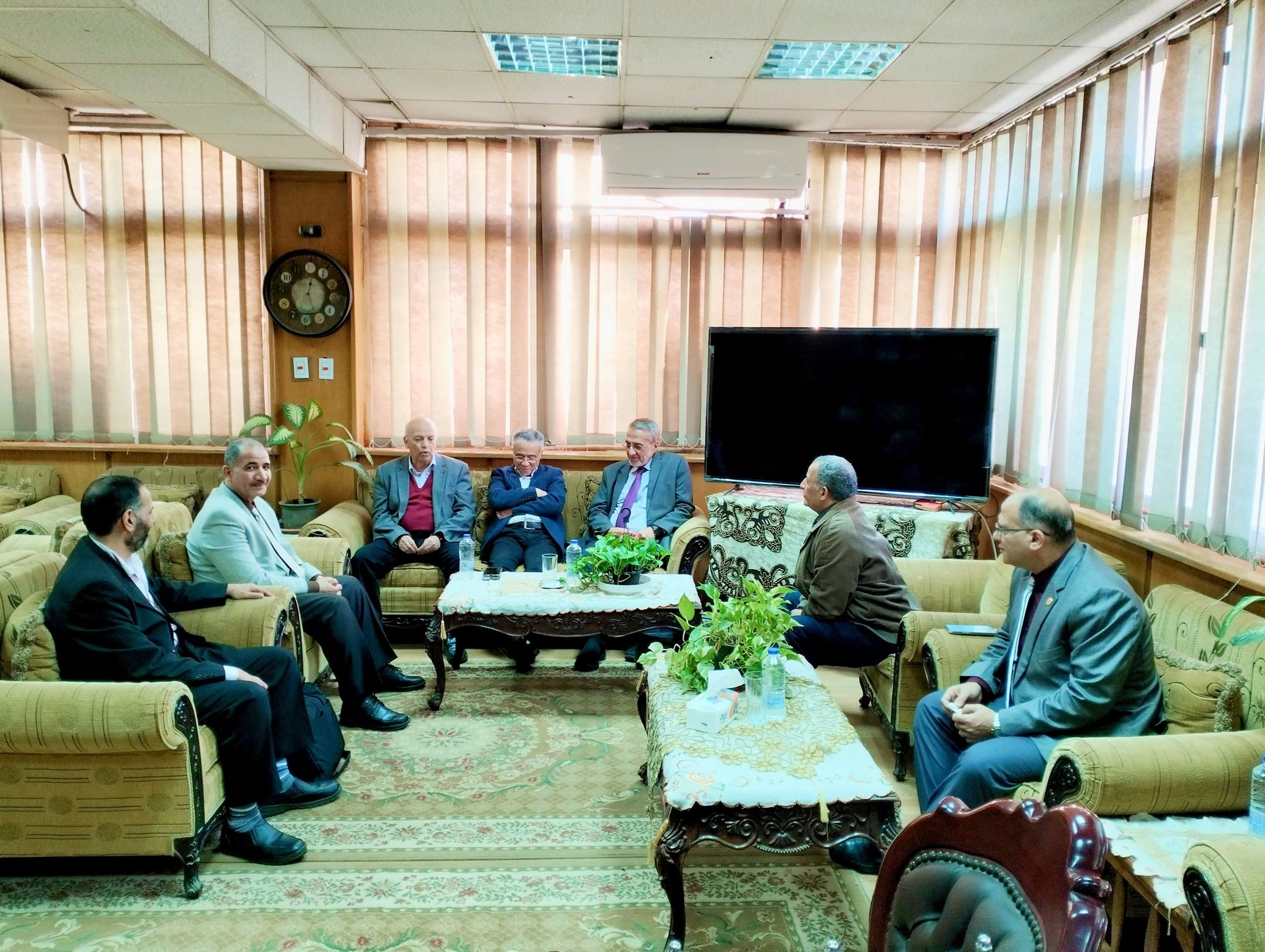 تعاون مرتقب بين الهندسة الإلكترونية بمنوف والأكاديمية العربية للعلوم والتكنولوجيا والنقل البحري