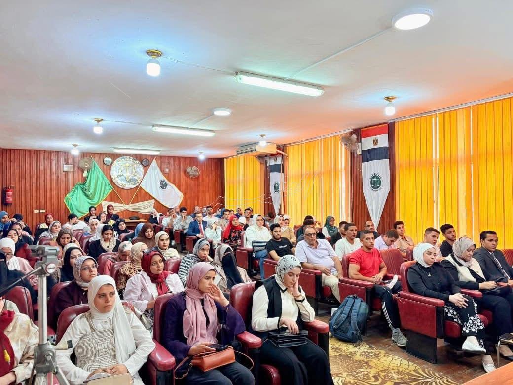 ندوة بجامعة المنوفية حول التداعيات القانونية لإستخدامات الذكاء الإصطناعي