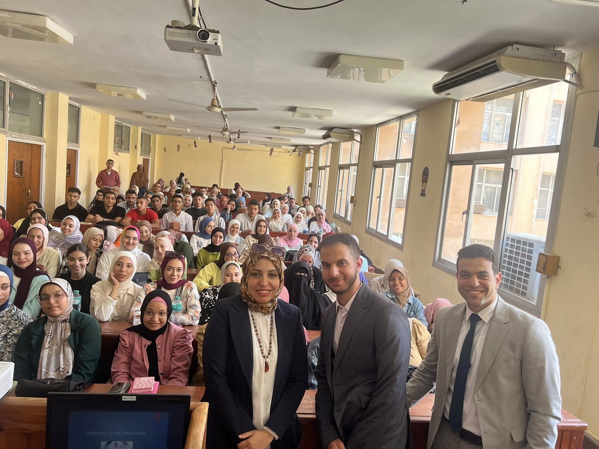 ورشة العمل القانونية بعنوان: “التنظيم القانوني للشركات ذات الأسهم متعددة الأصوات: دراسة في ضوء التشريعات المقارنة وحوكمة الشركات”