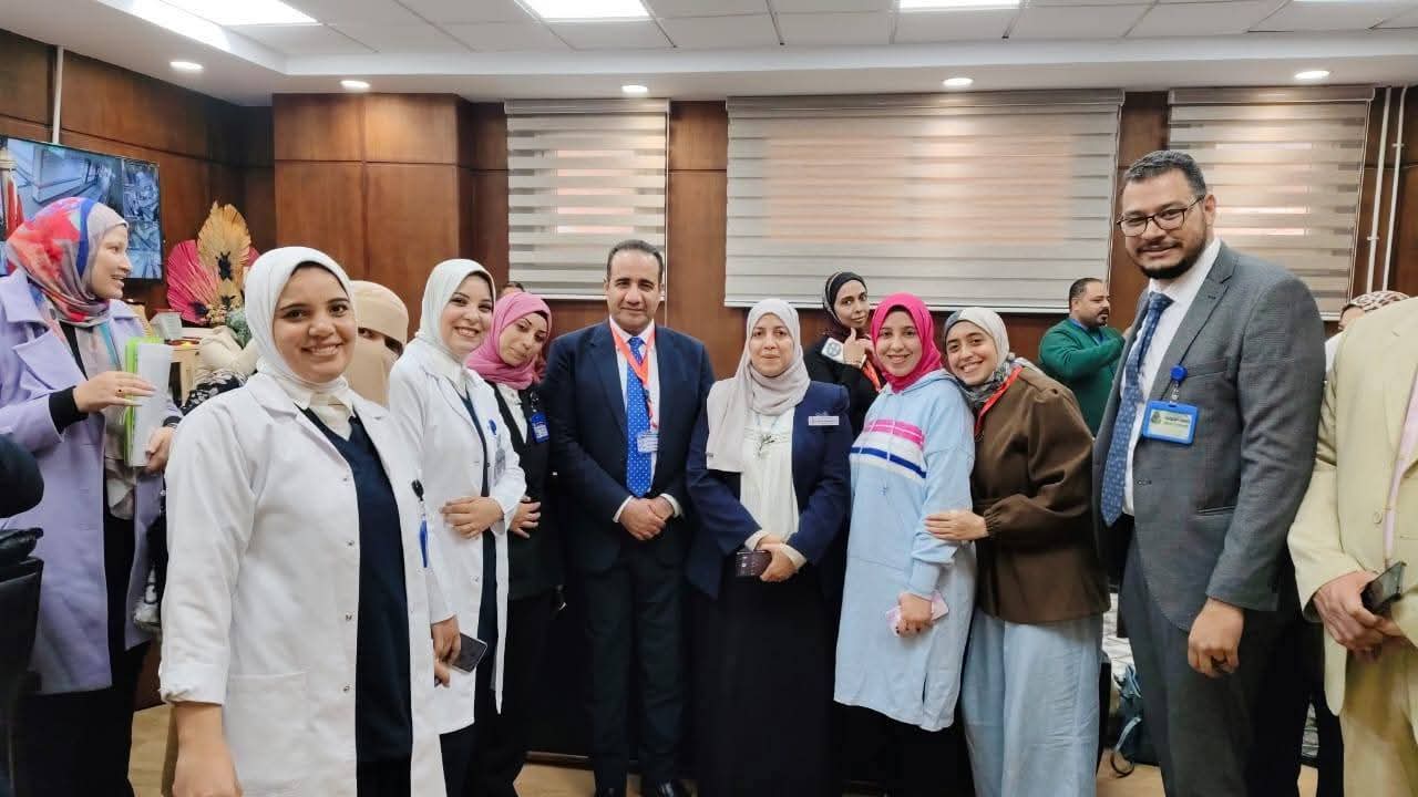 دكتور أسامة حجازى: نعتز بكوادرنا التمريضية كشريك استراتيجي في نجاحات معهد الكبد