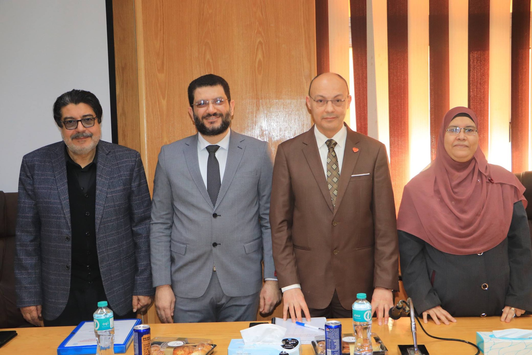 عميد كلية الطب بجامعة المنوفية يستقبل عميد كلية الطب جامعة طنطا السابق