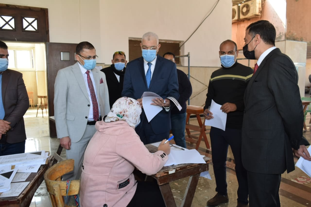 القاصـد يتفقـد إمتحانـات الدرسـات العليـا بطـب المنـوفـيـة