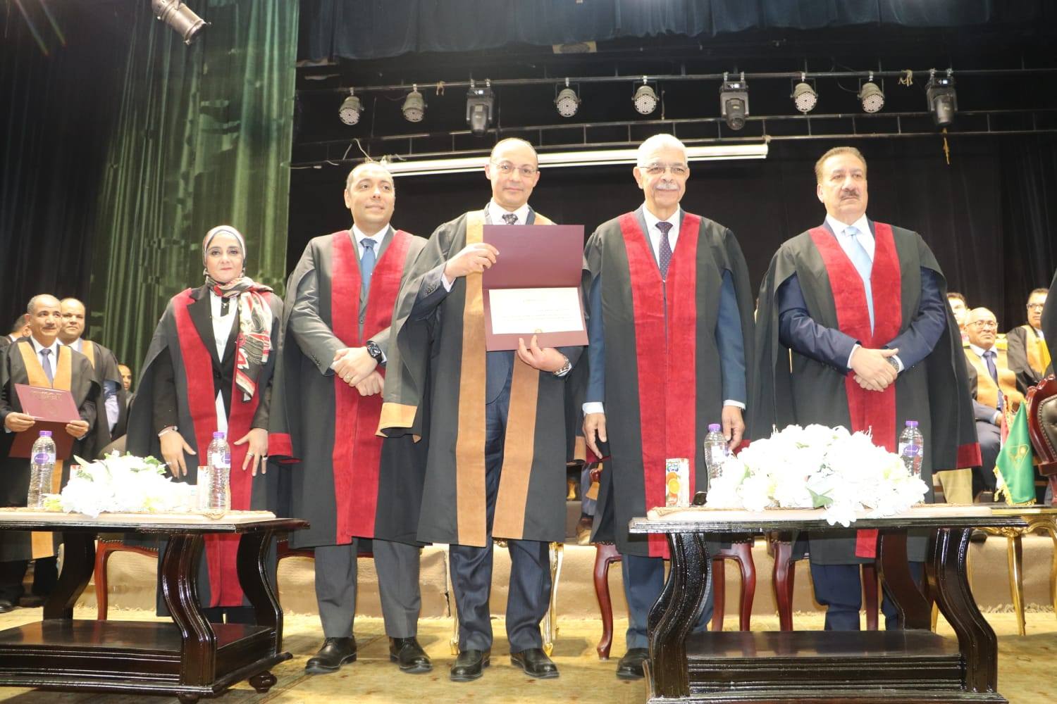 تكريم كلية الطب ضمن احتفالات جامعة المنوفية بعيدها التاسع والأربعين