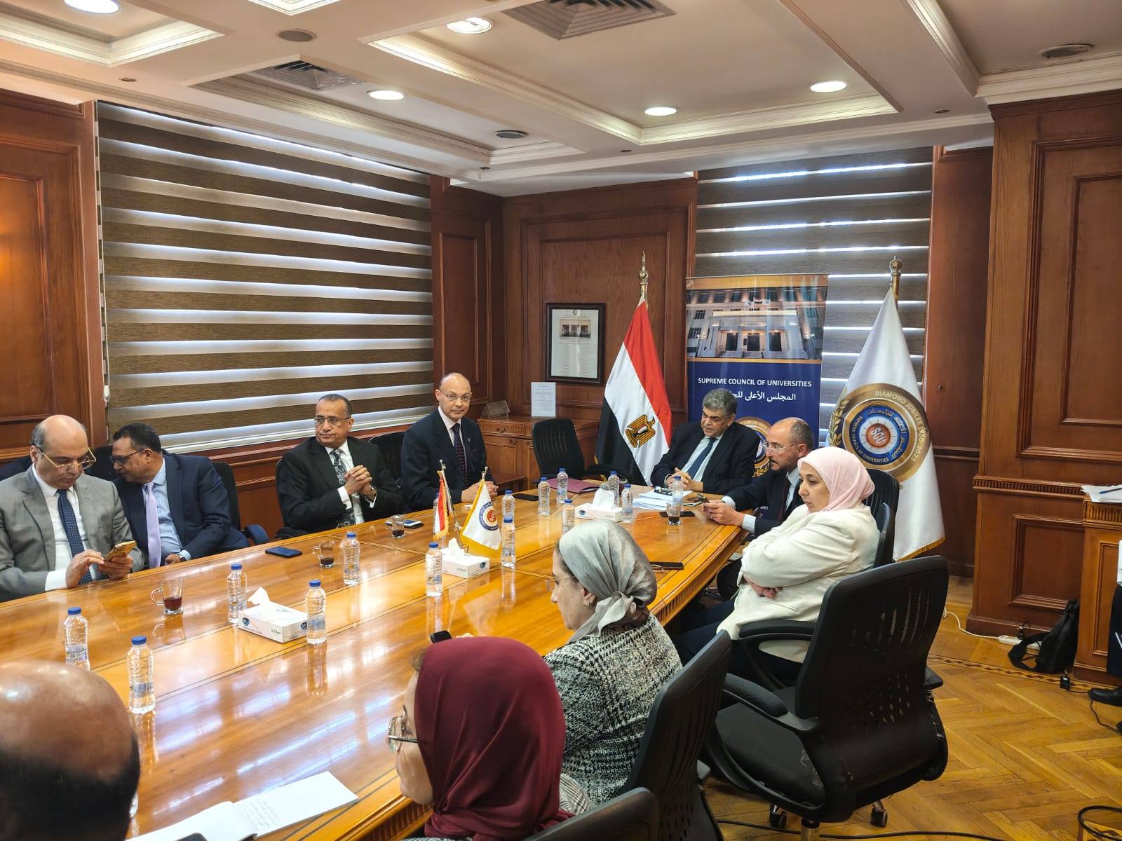 عميد كلية الطب يشارك في الاجتماع الدوري للجنة قطاع الدراسات الطبية بالمجلس الأعلى للجامعات