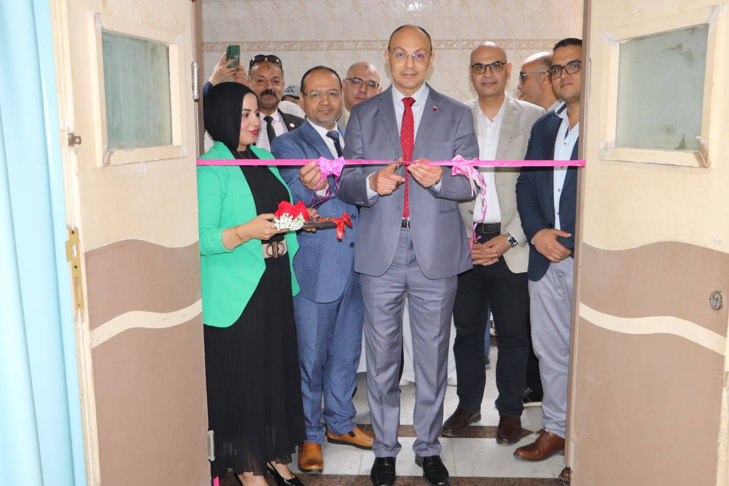 مستشفيـات جامعـة المنوفيـة تفتتـح وحـدة العنايـة المركـزة الجديـدة للأطفال حديثـي الولادة والمبتسريـن