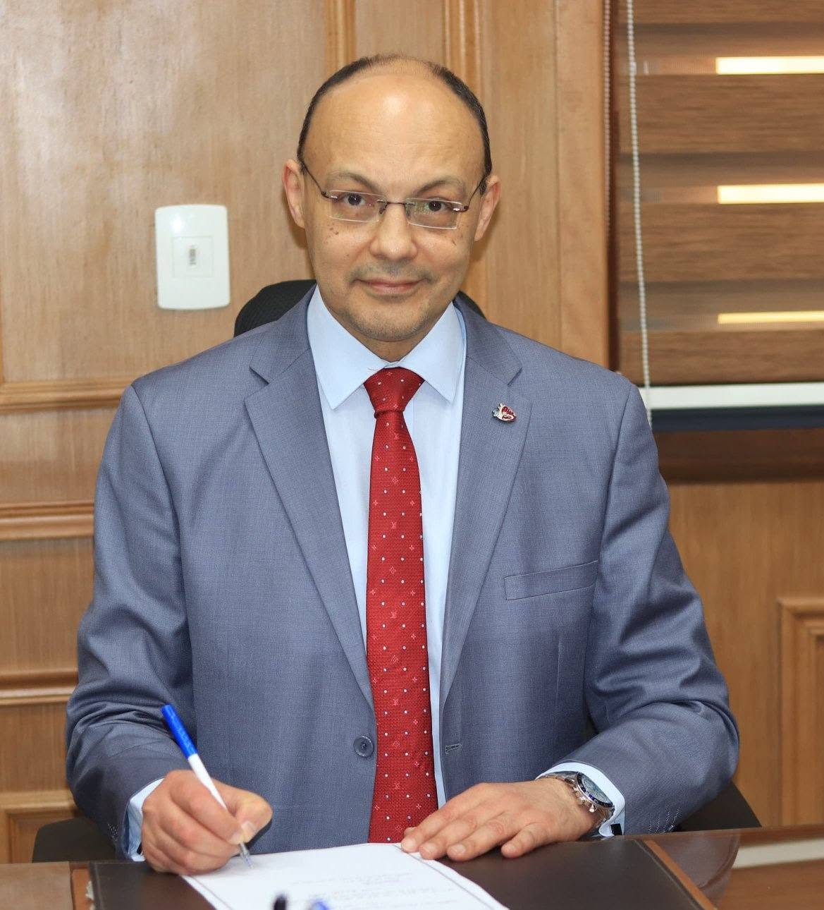 مستشفيات جامعة المنوفية تحقق نجاحًا طبيًا في علاج حالتين معقدتين بتقنيات الأشعة التداخلية دون جراحة
