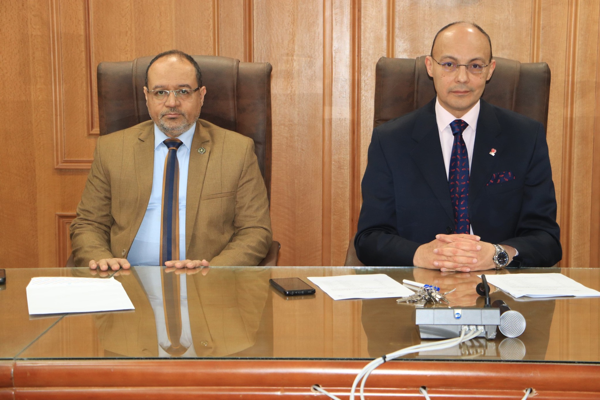 عميد كلية الطب يترأس اجتماع مجلس إدارة وحدة التدريب والتعليم الطبي المستمر 