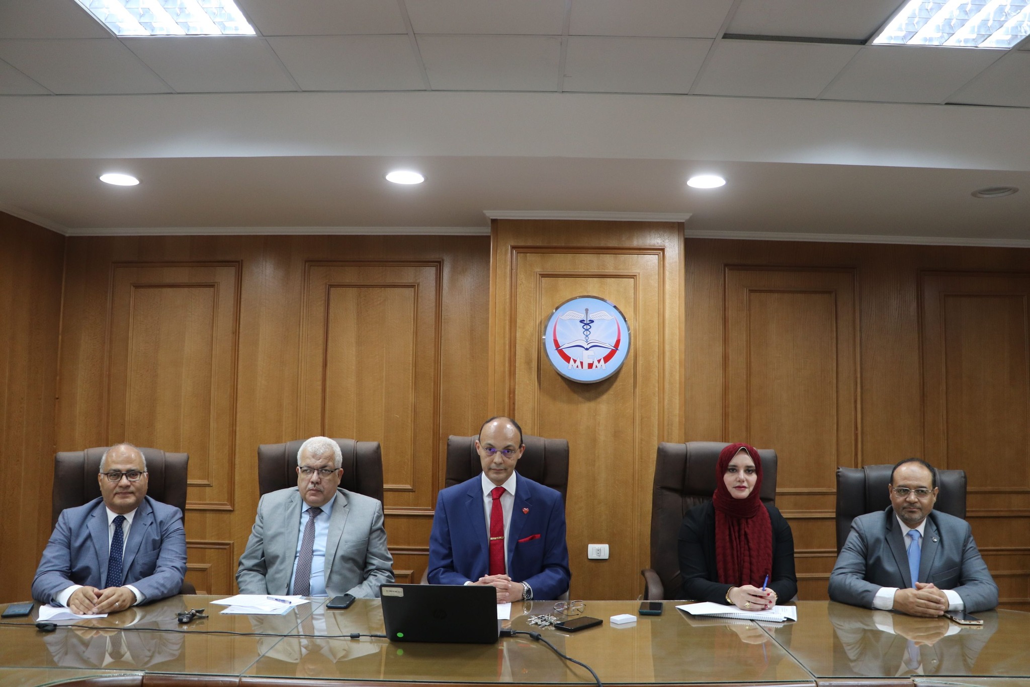 مجلــس كليـة الطـب جامعـة المنوفيـة يعقـد جلستـه الثانية عشر للعـام الجامعـي 2023/2024