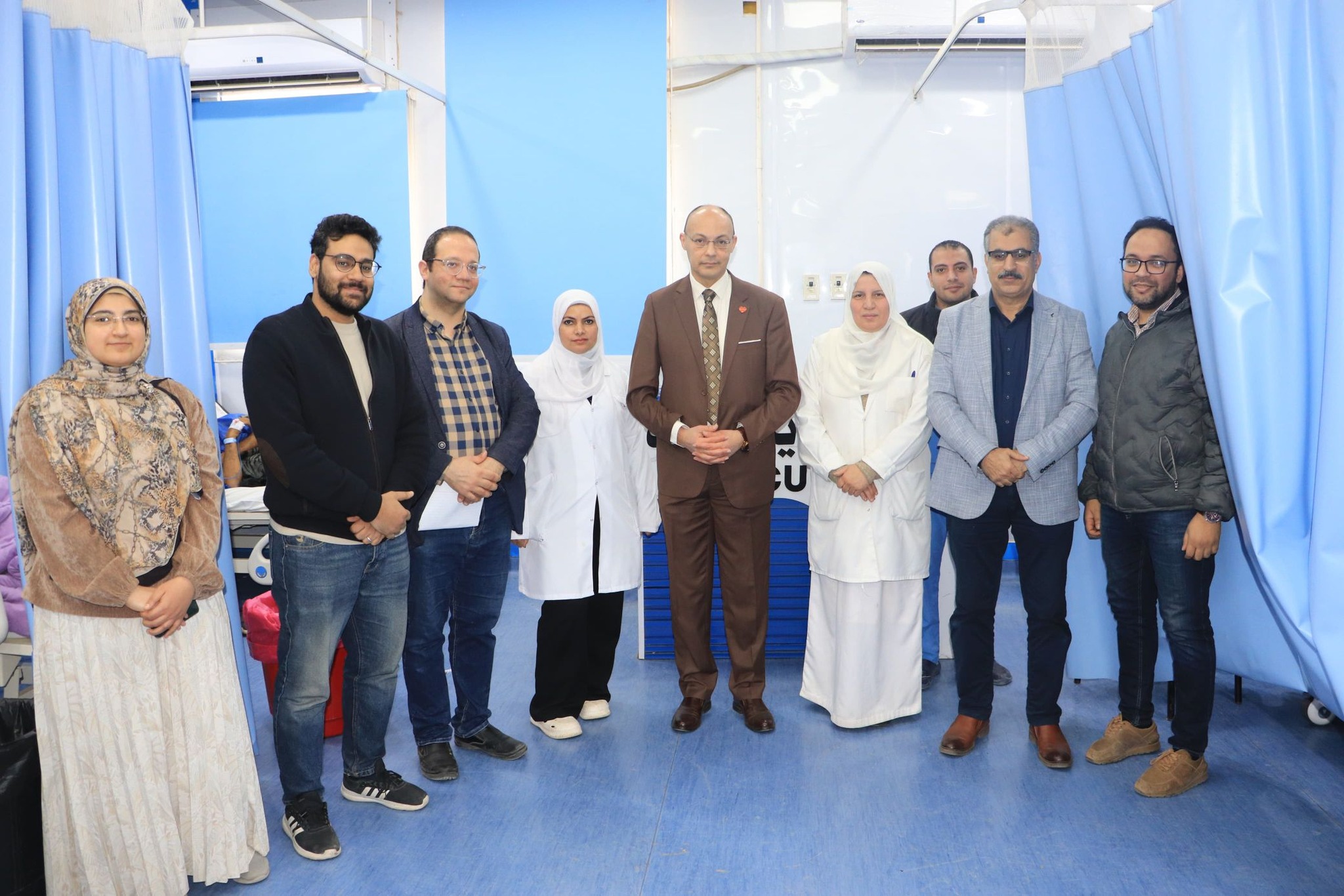 رئيس مجلس إدارة المستشفيات الجامعية يتفقد عناية القلب المركزة ويؤكد على رفع كفاءة الأداء وسرعة التعامل مع الحالات الحرجة