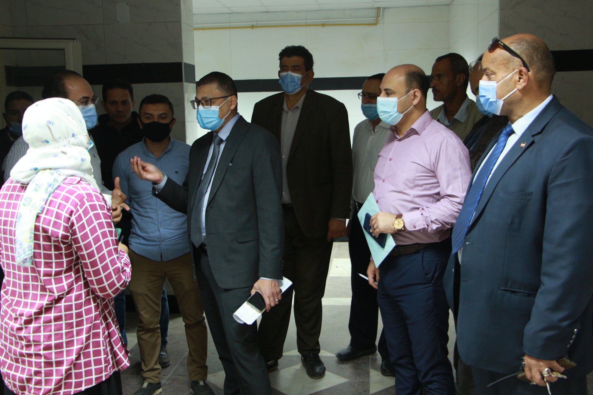 عميـد الكليـة فـي جولـة تفقديـة لمتابعـة أعمـال التحديثـات بالمستشفيـات الجامعيـة 