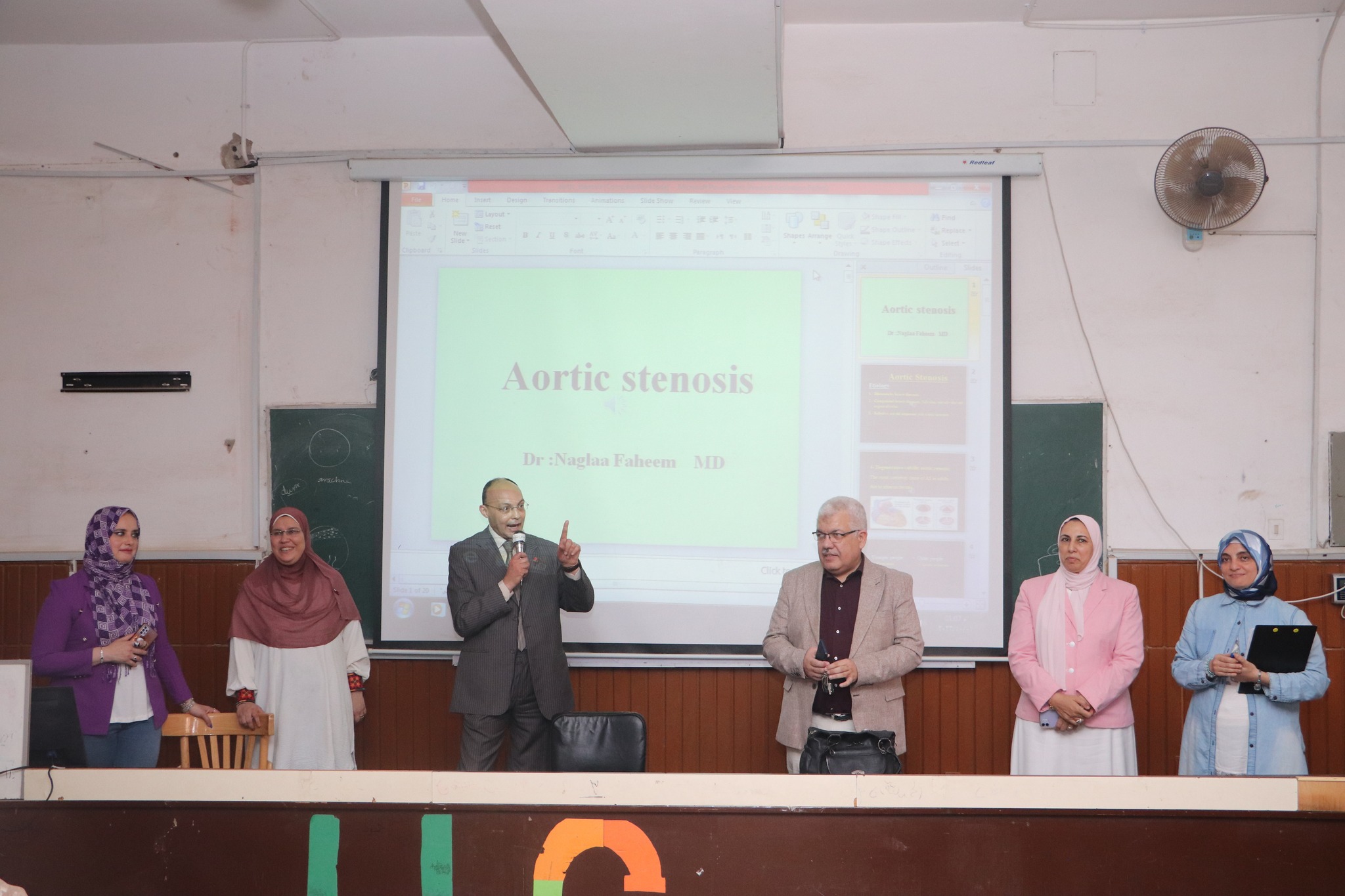 عميـد الكليـة يتفقـد إنتظـام العمليـة التعليميـة فـي أول أيـام العـام الجامعـي 2023/2024