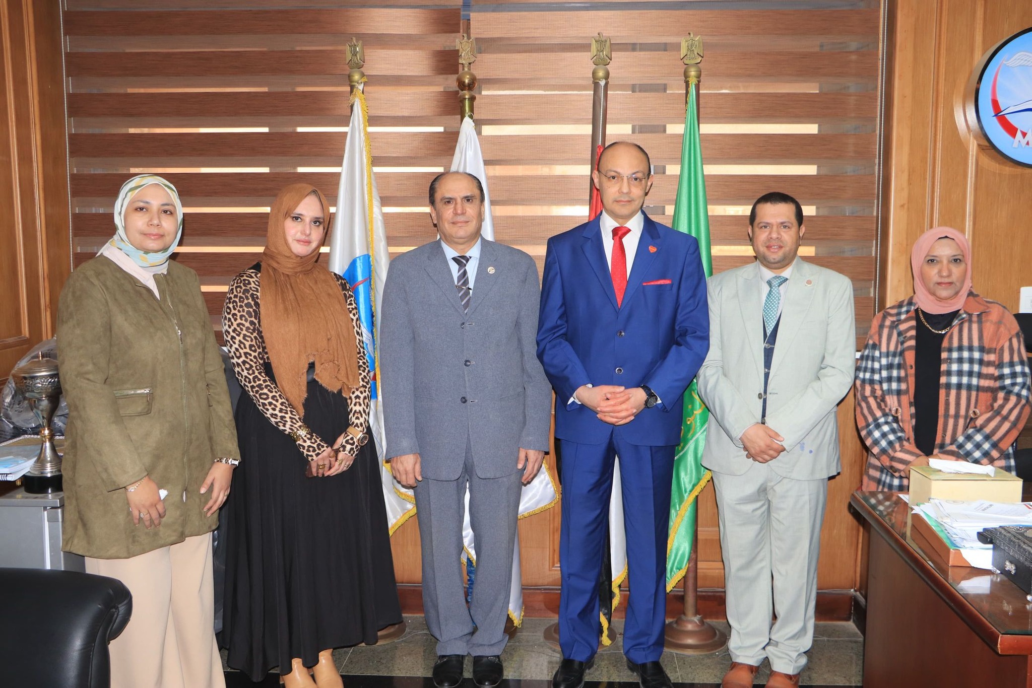 عميد كلية الطب يستقبل وفد مركز الدراسات الاستراتيجية وإعداد القادة لبحث آفاق التعاون المشترك