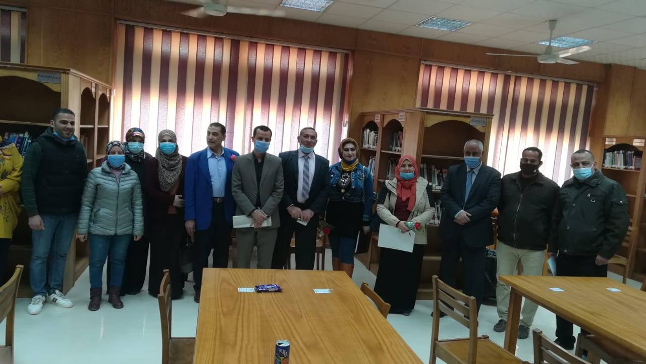 تقييم مكتبات كليات ومعاهد الجامعة لاختيار أفضل مكتبة للعام الجامعي 2020 – 2021