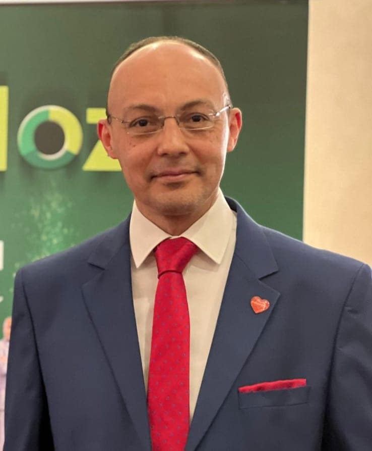 قرار جمهورى بتعيين الدكتور محمد النعمانى عميدا لطب المنوفية