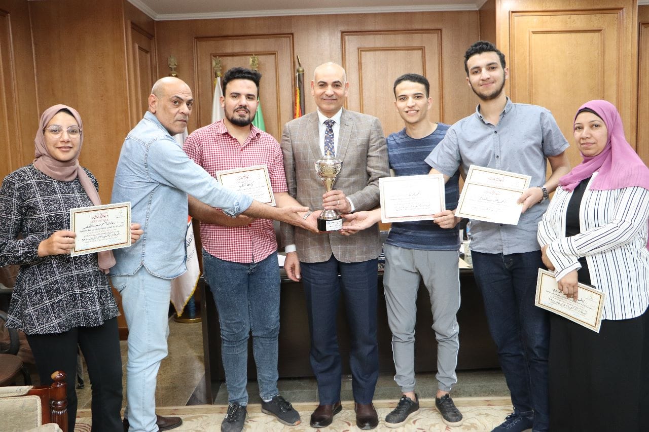 طب المنوفية تحصد كأس المركز الثالث في المهرجان الكشفي السنوي لجوالي وجوالات جامعة المنوفية