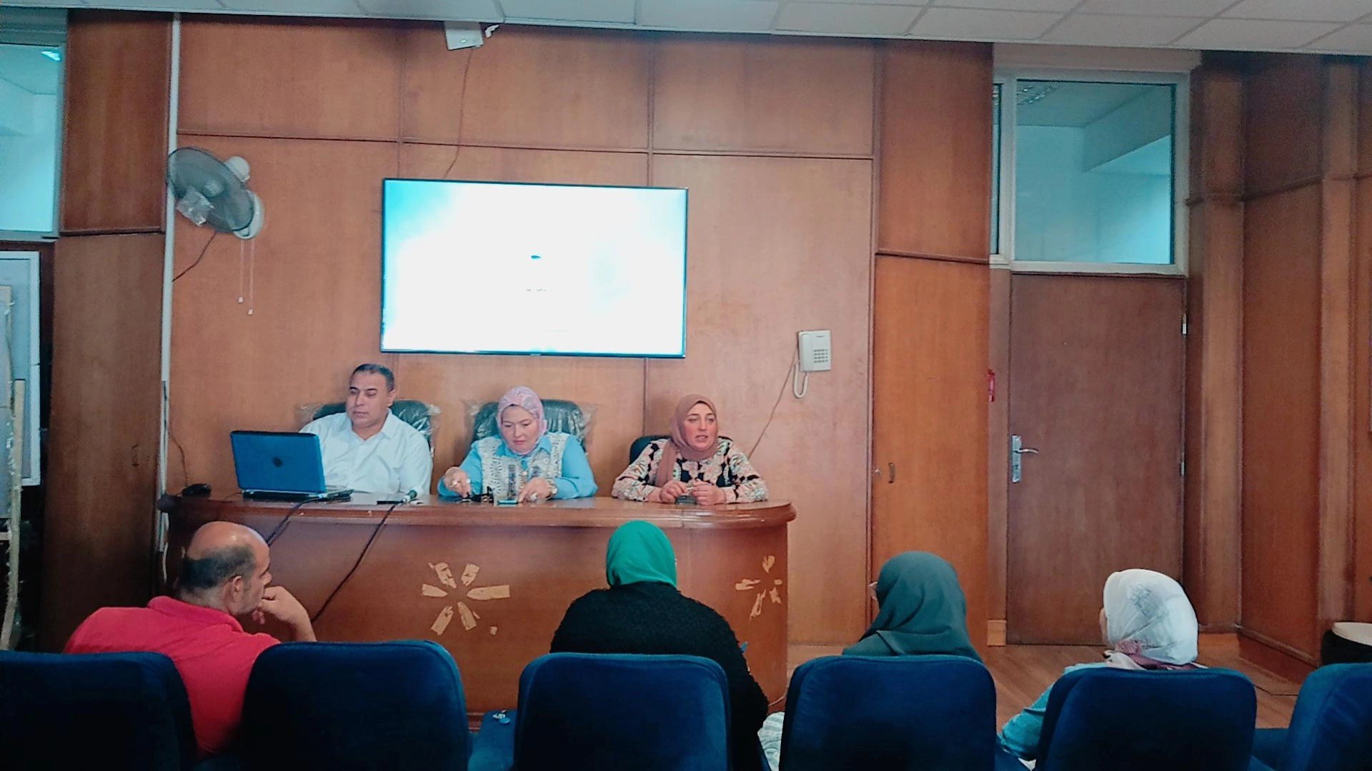 "أهمية التدريب كأداة للتطوير المهني" ورشة للجهاز الإداري والعاملين بإعلام المنوفية