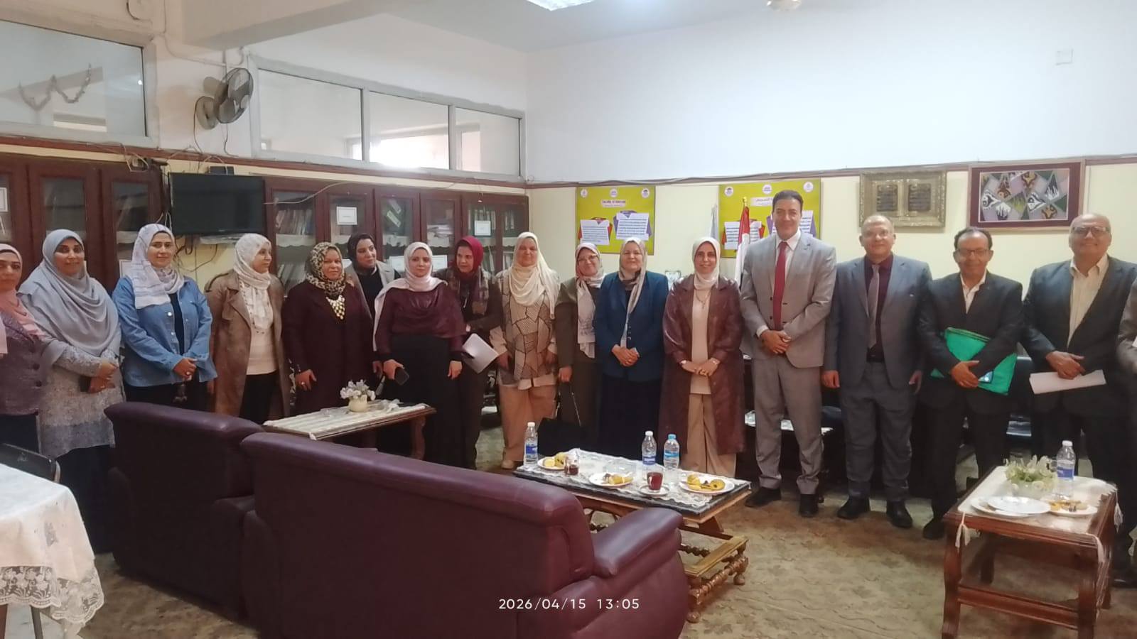 لجنة التميز البيئي تزور كلية التمريض