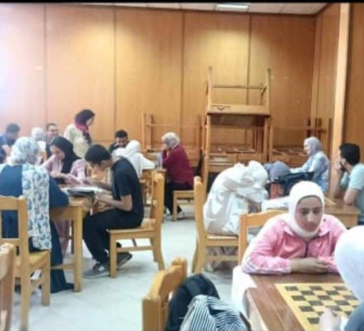 طلاب صيدلة المنوفية يتألقون فنيًا وعلميًا ويحققون مراكز متقدمة على مستوى الجامعة