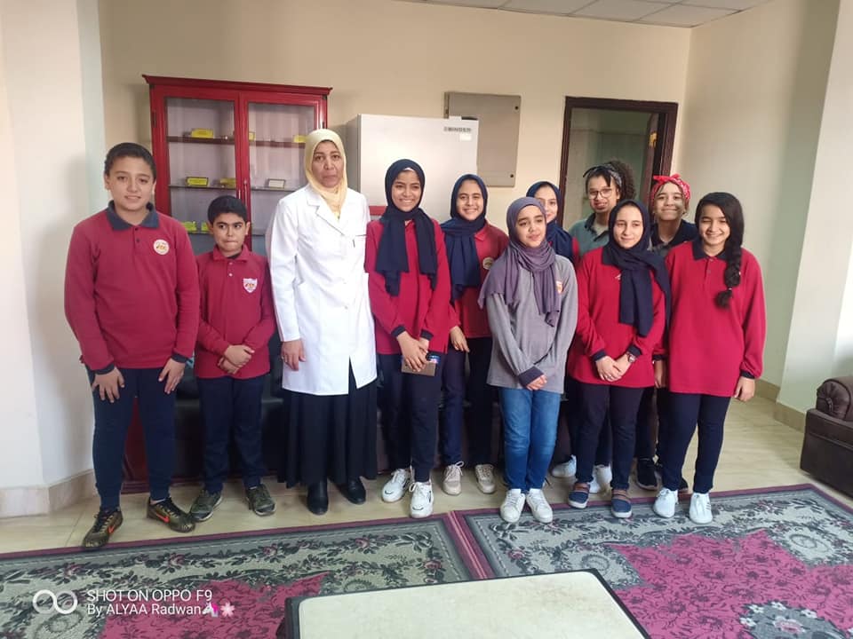 زيارة مدارس خضير الاعدادية الخاصة الى صيدلة المنوفية 