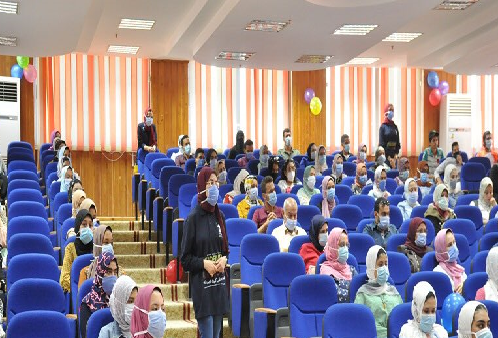 حفلة استقبال الطلبة