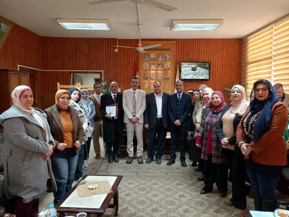 زيارة فريق مركز ضمان الجودة لتفعيل محاكاه بكلية الآداب جامعة المنوفية 