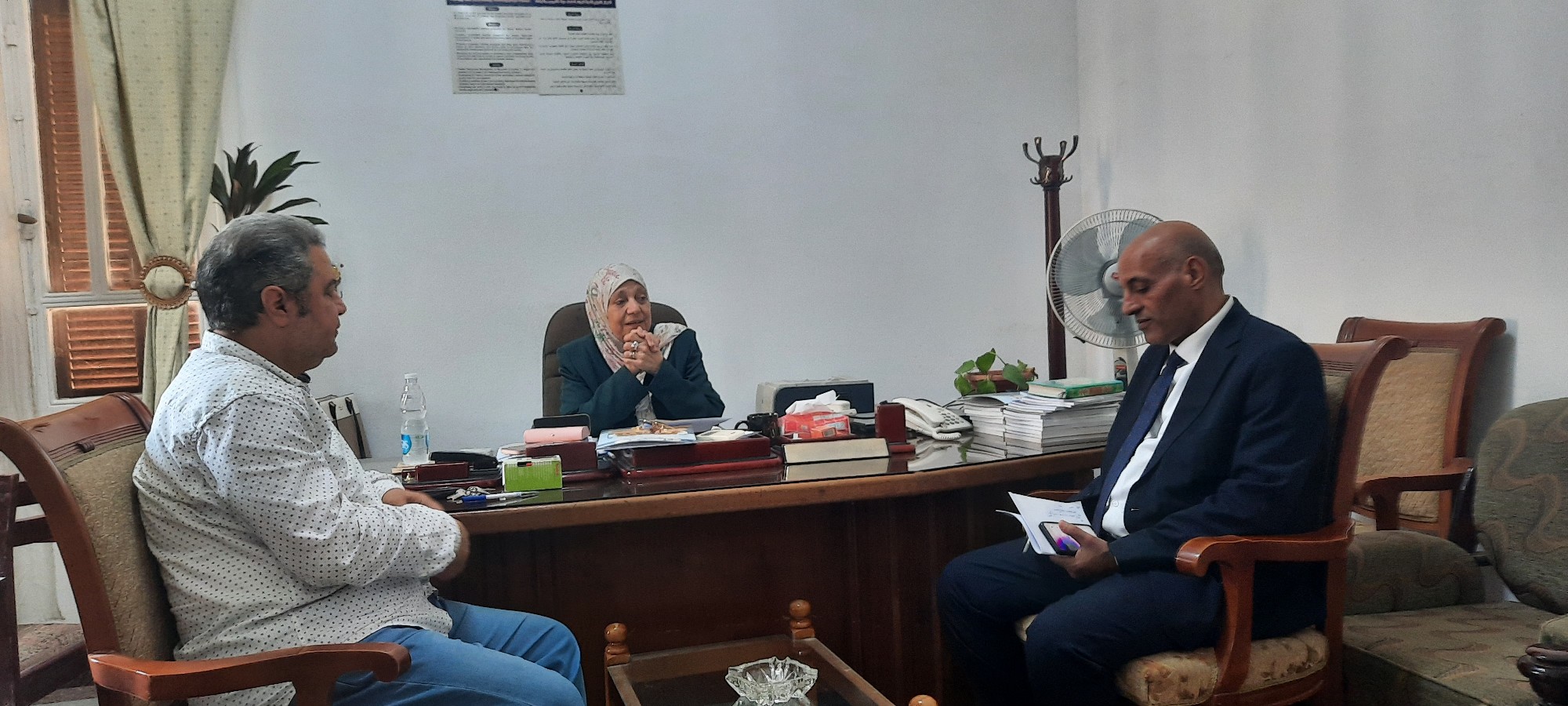 لجنة المراجعة الداخلية بمركز ضمان الجودة تباشرعملها فى مراجعة ملفات الجودة فى عدد من الإدارات بجامعة المنوفية 