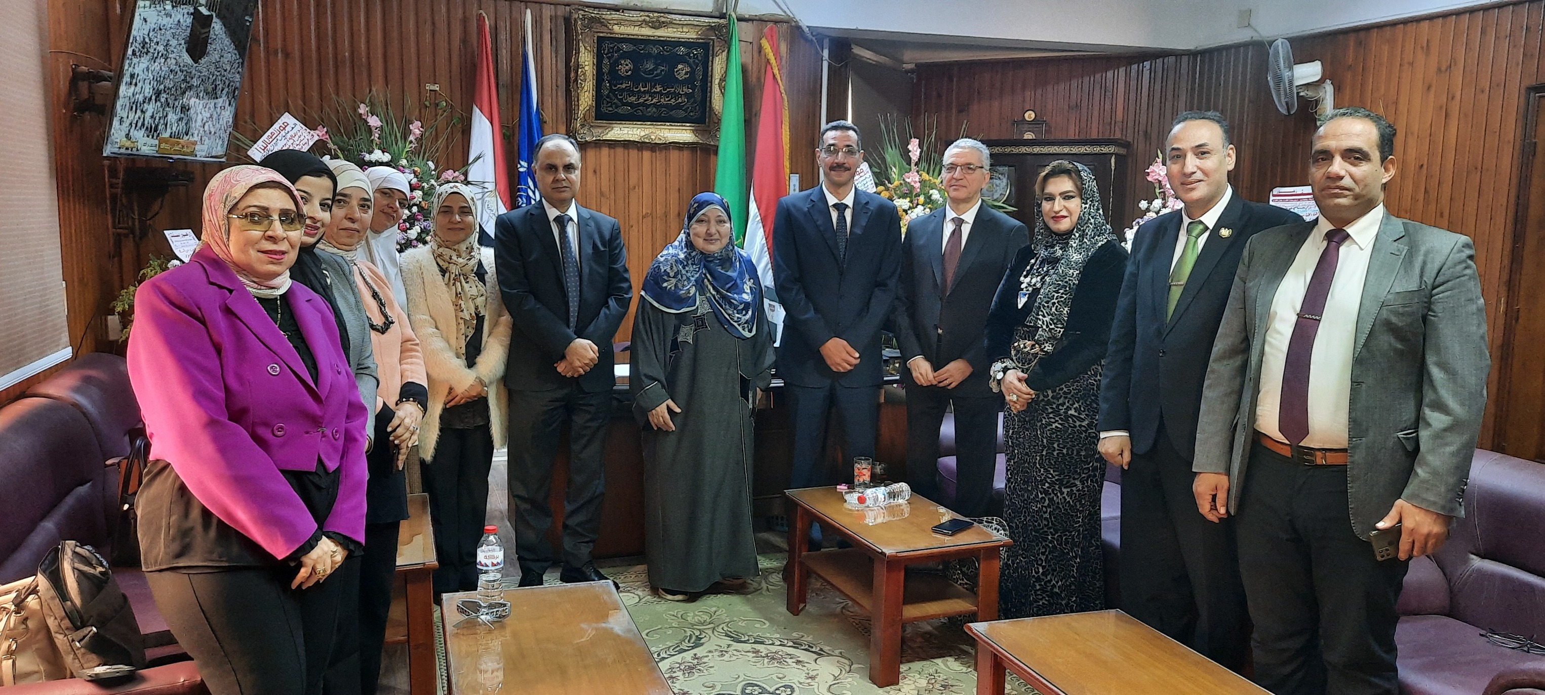 فريق مركز ضمان الجودة  بجامعة المنوفية يقدم التهنئة  الى الدكتور  حسام عوض  لصدور القرار الجمهورى بتعينه عميدا لكلية  العلوم جامعة المنوفية 