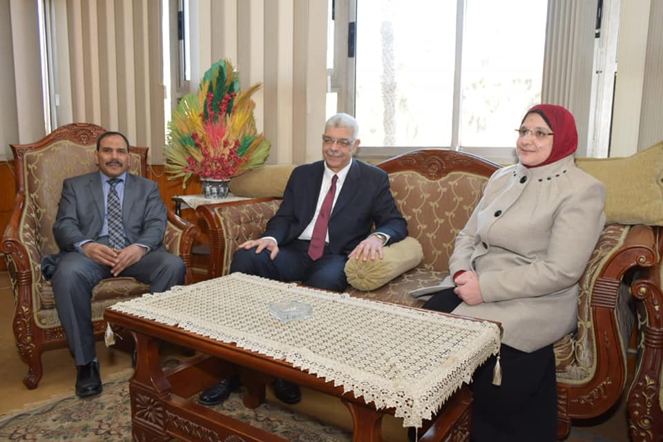 القاصد يرأس إجتماع منسقى تعليم الكبار بكليات جامعة المنوفية