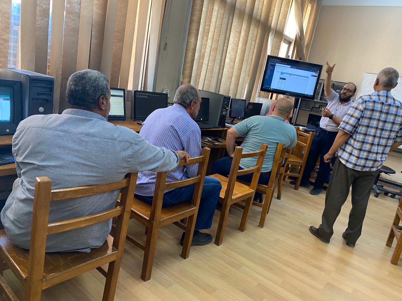 Training of University Staff on the Archiving System