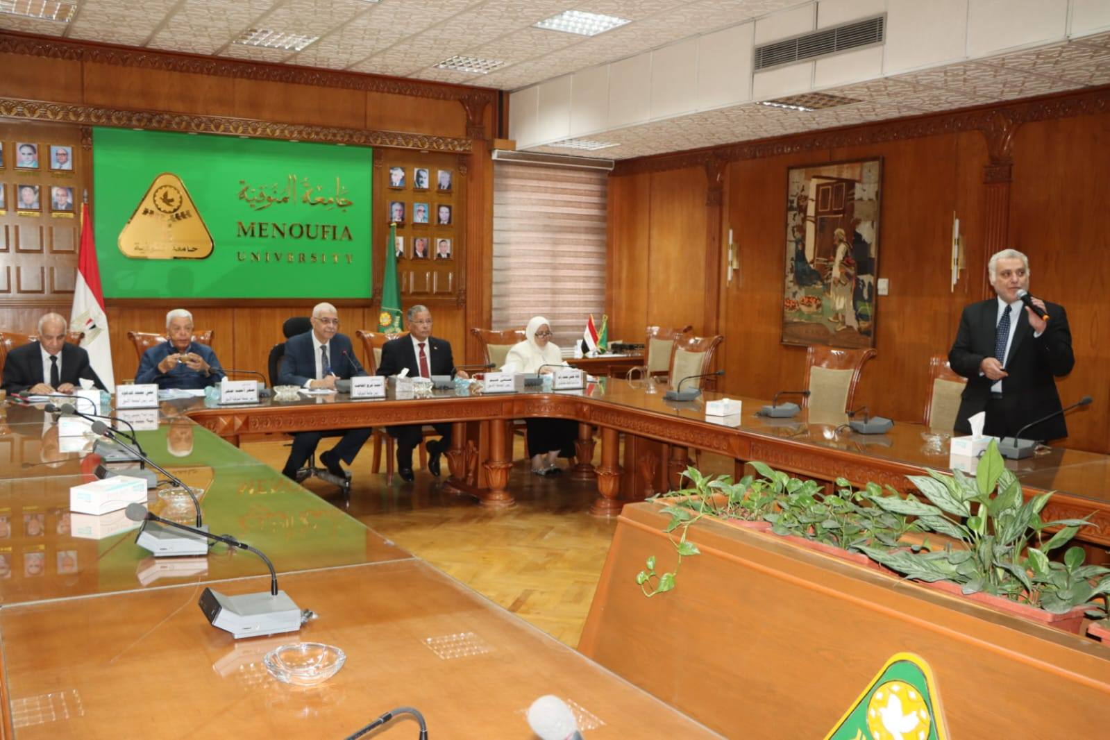 " القاصد " يراس لجنة إختيار عميد كلية الحاسبات والمعلومات بجامعة المنوفية 