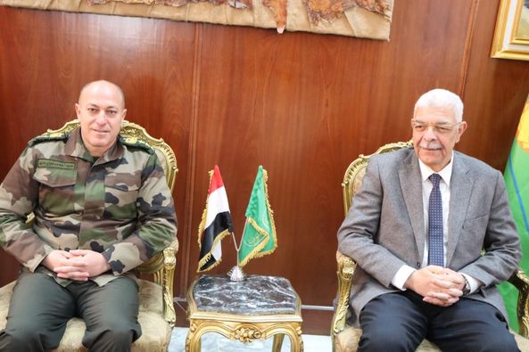 رئيس جامعة المنوفية يستقبل لجنة من منطقة تجنيد وتعبئة طنطا  للكشف الطبى على الطلاب ذوى الإحتياجات بالمنوفية