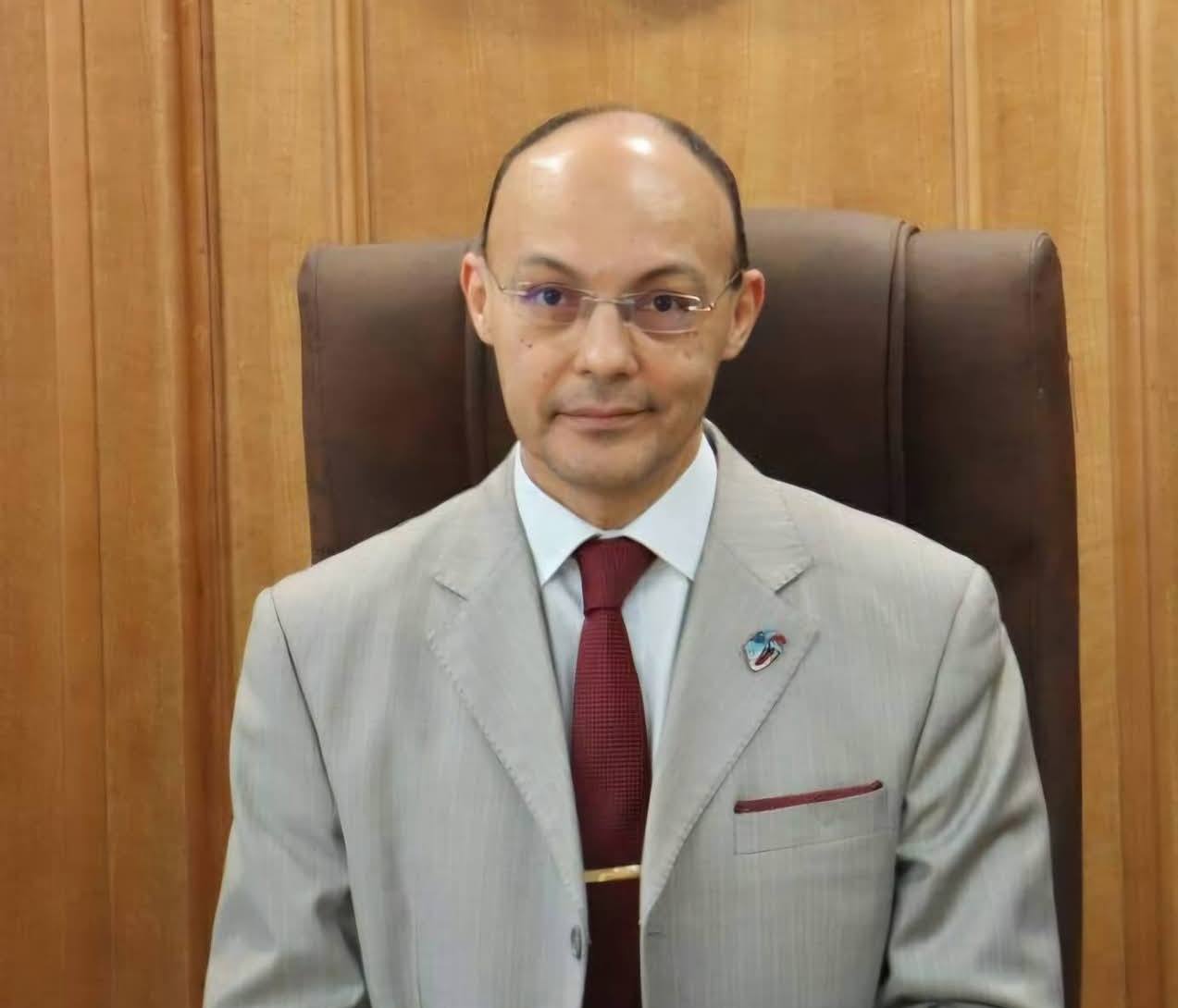 رئيس جامعة المنوفية يعلن اعتماد برنامج الطب والجراحة المتميز.. وإنجاز جديد يتوج مسيرة الجامعة تزامنًا مع اليوبيل الذهبي