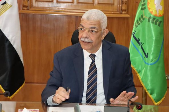 The President of Menoufia University chairs the meeting of the Board of Directors of the Measurement and Evaluation Center at the university