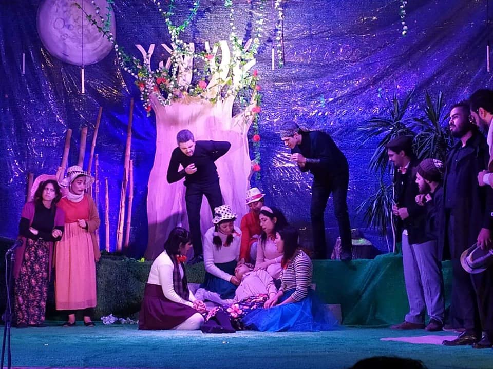 انترميتزو عرض مسرح جامعة المنوفية فى إبداع ٨